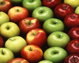 Advantages and facts of eating apples